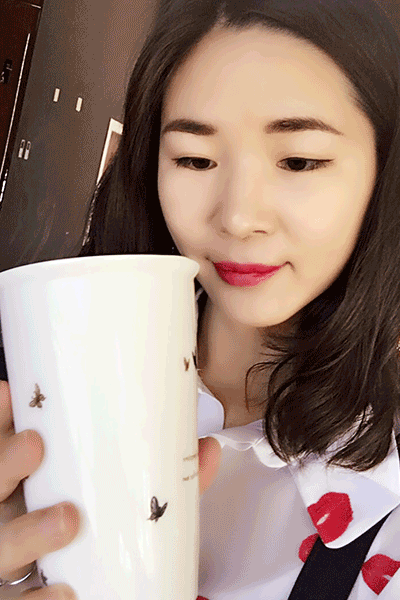 蘭蔻搖搖染唇液怎么樣？蘭蔻搖搖染唇液掉色嗎？