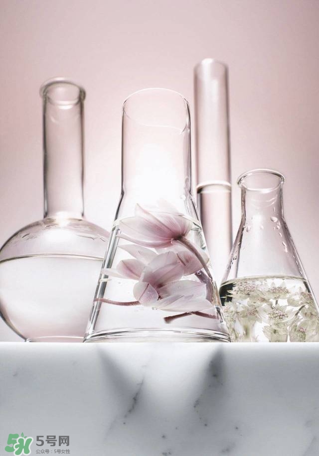 雅詩(shī)蘭黛2017春夏新品有哪些_什么時(shí)候上市 雅詩(shī)蘭黛2017春夏新品有哪些_什么時(shí)候上市