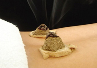 艾灸貼后有水泡怎么辦？貼艾灸貼應(yīng)注意些什么？