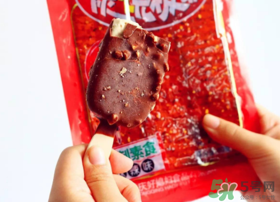 吃完辣條可以吃雪糕嗎？吃完雪糕能吃辣條嗎？