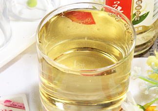 金銀花露多少錢(qián)一瓶？金銀花露多少錢(qián)一箱