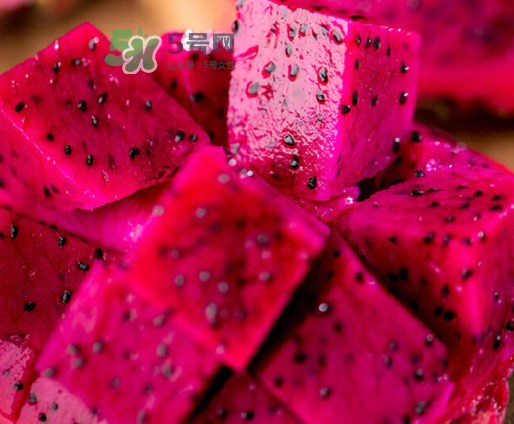 紅心火龍果寶寶能吃嗎？一歲以下寶寶能吃紅心火龍果嗎？