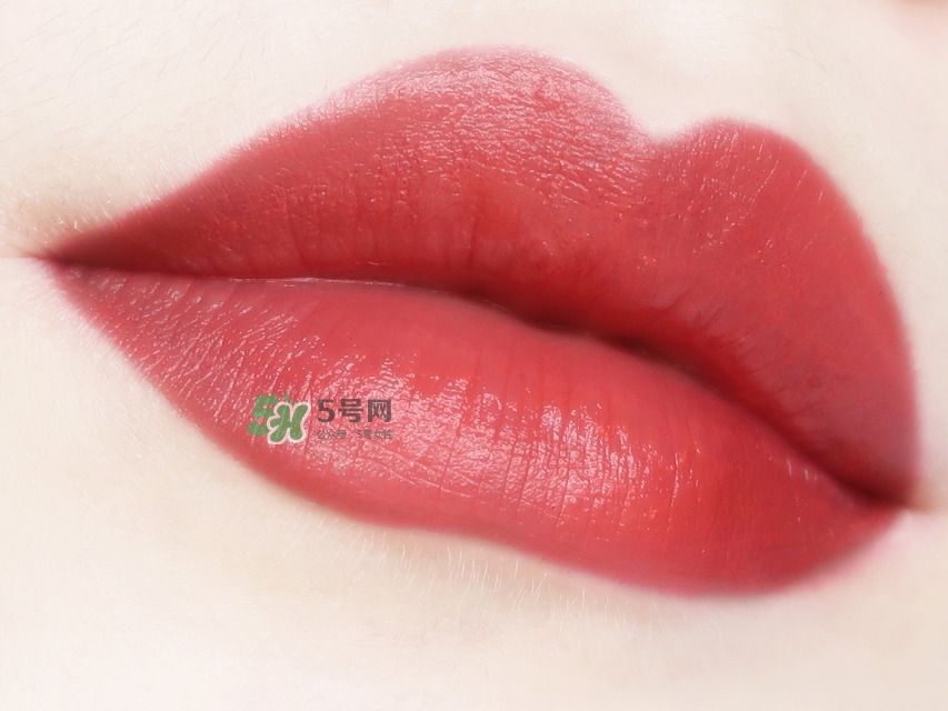 草木之心口袋口紅色號_草木之心口紅套裝試色圖 草木之心口袋口紅色號_草木之心口紅套裝試色圖