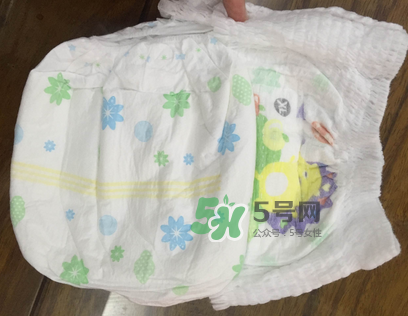 嬰適寶拉拉褲怎么樣？嬰適寶紙尿褲怎么樣？