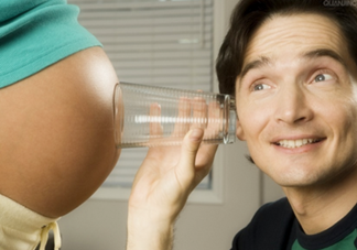 為什么胎寶寶晚上動的比較多？胎動異常的表現(xiàn)