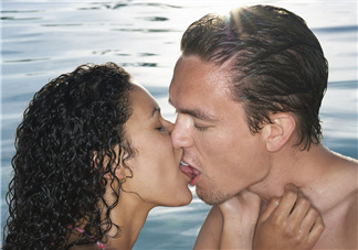 初吻怎么接吻？如何接吻不像初吻？