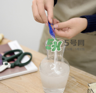 鮮花怎么保存時間長 鮮花怎么保鮮 鮮花怎么保存時間長 鮮花怎么保鮮