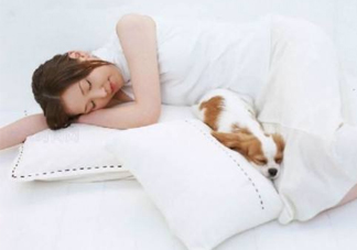 做夢(mèng)是睡眠好還是不好？做夢(mèng)是不是都是相反的