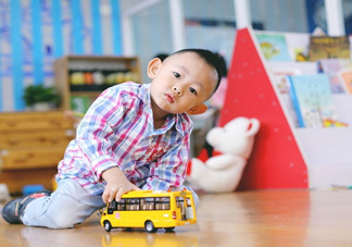 第一次送孩子去幼兒園，你是哪種家長(zhǎng)？
