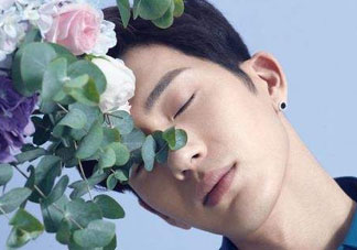 野獸派和roseonly哪個(gè)好？野獸派和roseonly區(qū)別