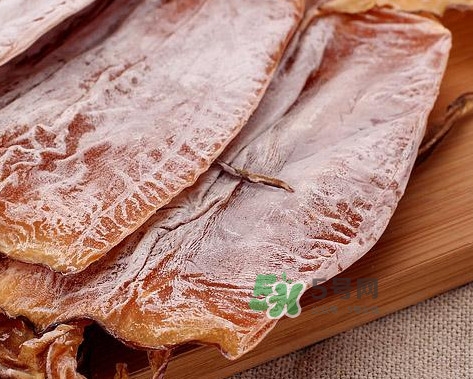 魷魚干多少錢一斤 魷魚干用熱水泡還是冷水泡 魷魚干多少錢一斤 魷魚干用熱水泡還是冷水泡