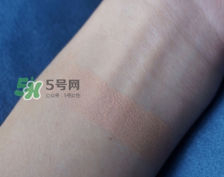 cpb光潤粉凝膏粉底膏怎么樣？cpb光潤粉底膏粉凝膏好用嗎