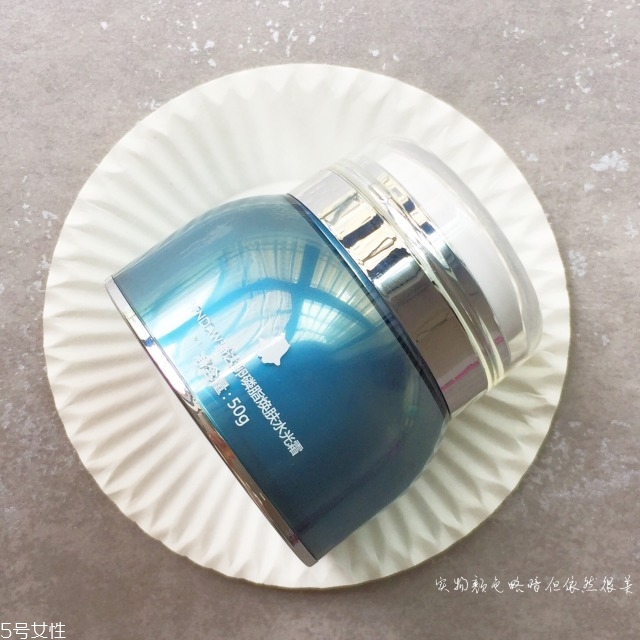 潘達(dá)水光霜怎么樣 潘達(dá)水光霜好用嗎 潘達(dá)水光霜怎么樣 潘達(dá)水光霜好用嗎