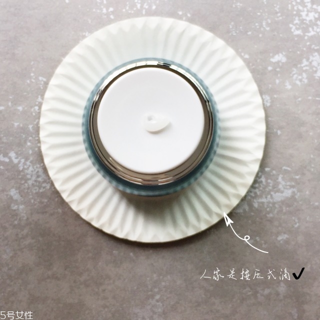 潘達(dá)水光霜怎么樣 潘達(dá)水光霜好用嗎 潘達(dá)水光霜怎么樣 潘達(dá)水光霜好用嗎