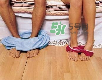 用潤滑劑多了會(huì)怎樣？用潤滑劑會(huì)有婦科病嗎？