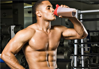 練肌肉一定要吃蛋白粉嗎？健身一定要吃蛋白粉嗎？