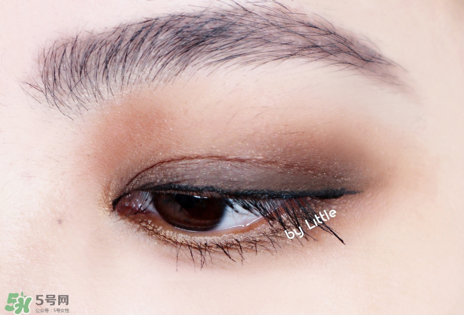 urban decay basquiat眼影盤(pán)色號(hào)_巴斯奎特眼影盤(pán)試色圖 urban decay basquiat眼影盤(pán)色號(hào)_巴斯奎特眼影盤(pán)試色圖