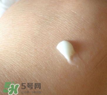 薇姿凈顏無(wú)瑕保濕乳液好用嗎 薇姿凈顏無(wú)瑕保濕乳液好用嗎