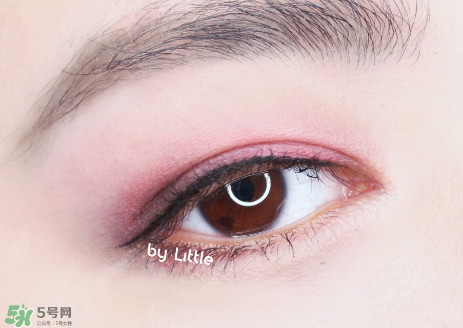 urban decay basquiat眼影盤(pán)色號(hào)_巴斯奎特眼影盤(pán)試色圖 urban decay basquiat眼影盤(pán)色號(hào)_巴斯奎特眼影盤(pán)試色圖