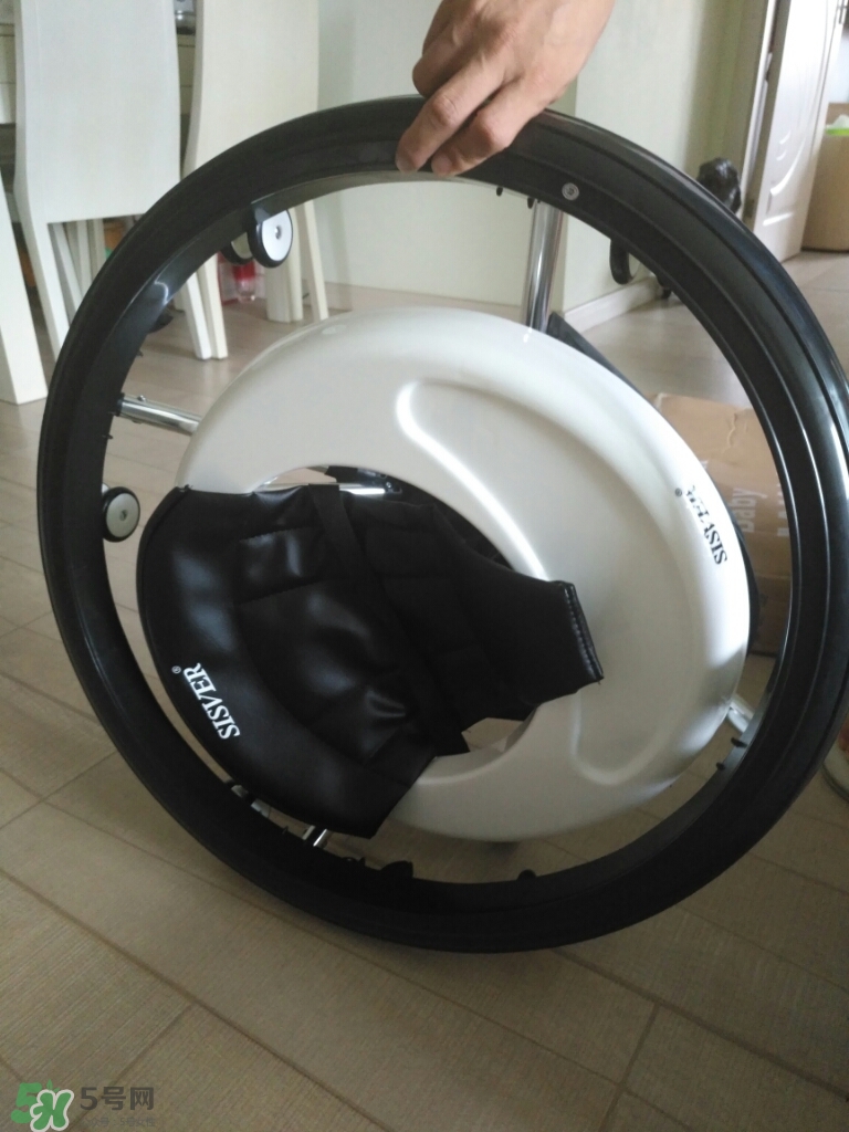 學步車哪個牌子的好？寶寶幾個月可以坐學步車？