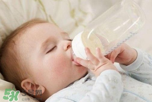 寶寶經(jīng)常換奶粉好嗎？經(jīng)常換奶粉對(duì)寶寶有什么影響？