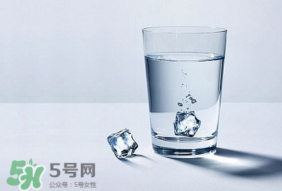 國(guó)家飲用水標(biāo)準(zhǔn)是什么？飲用水和礦泉水的區(qū)別