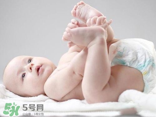 尿布和尿不濕哪個(gè)科學(xué)？尿布和尿不濕的區(qū)別