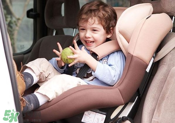 兒童安全座椅怎么選？安全座椅哪種接口好？