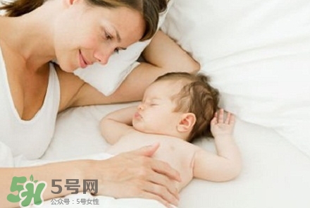 哄小寶寶乖乖睡覺的9大絕招 哄寶寶睡覺禁忌 哄小寶寶乖乖睡覺的9大絕招 哄寶寶睡覺禁忌