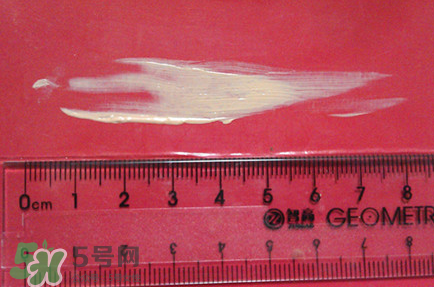 芭比波朗無感持妝粉底露怎么樣 芭比波朗妝粉底露好用嗎 芭比波朗無感持妝粉底露怎么樣 芭比波朗妝粉底露好用嗎