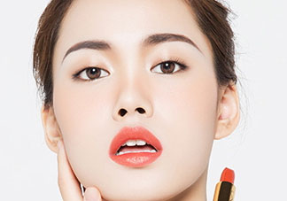 烙色小夜曲思慕唇膏怎么樣？烙色小夜曲思慕唇膏多少錢？