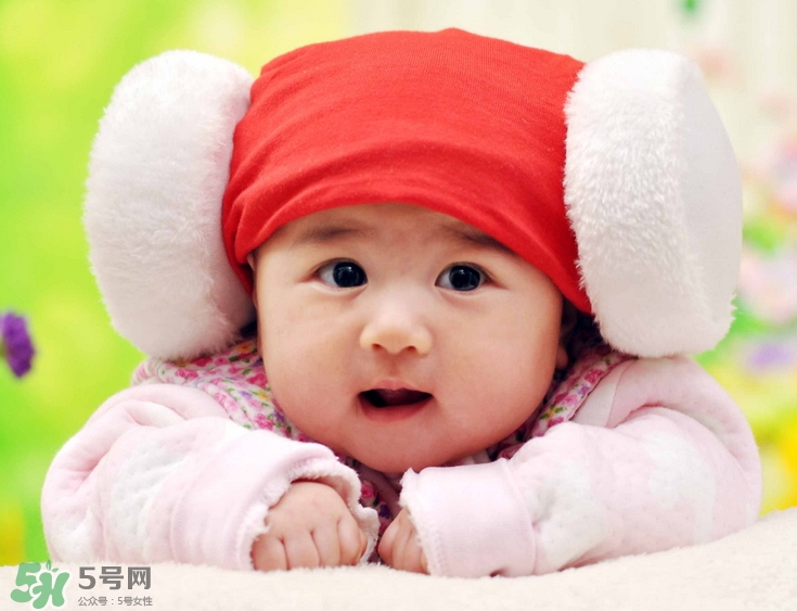 寶寶發(fā)燒抽搐正常嗎？寶寶發(fā)燒抽搐怎么辦？