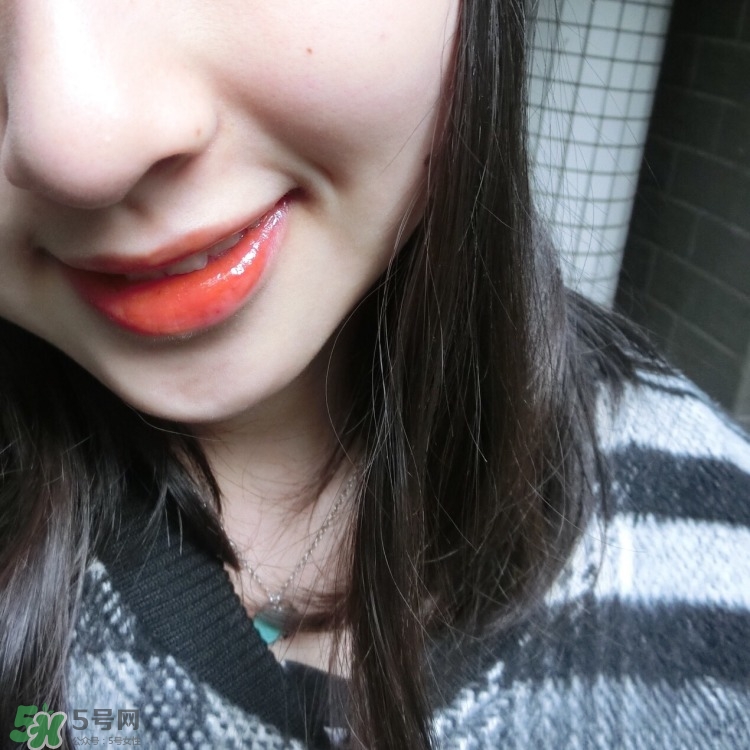 阿瑪尼唇釉300試色 阿瑪尼黑管300試色 阿瑪尼唇釉300試色 阿瑪尼黑管300試色