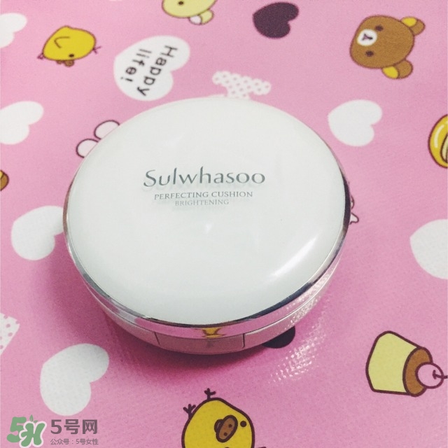 雪花秀氣墊經(jīng)典版和木蓮花對(duì)比和區(qū)別 雪花秀氣墊經(jīng)典版和木蓮花對(duì)比和區(qū)別