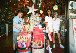 回力90周年國外專屬wos33小白鞋多少錢_怎么買？