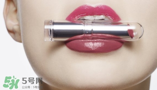 植村秀無(wú)色限玩色水潤(rùn)唇膏色號(hào)_怎么樣 植村秀無(wú)色限玩色水潤(rùn)唇膏色號(hào)_怎么樣