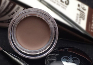 rimmel芮謎眼線膏怎么樣？rimmel芮謎眼線膏怎么用