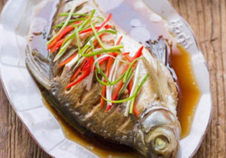 武昌魚可清蒸嗎？武昌魚蒸多久？