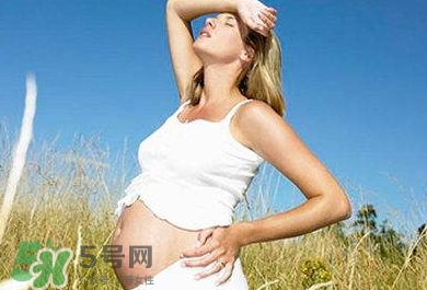 孕婦坐火車(chē)需要證明嗎？孕婦坐火車(chē)吃什么？