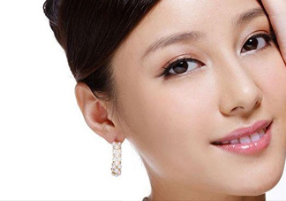 打耳洞去醫(yī)院什么科？打耳洞用什么打比較好