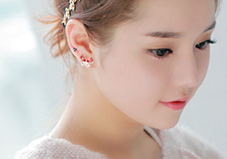 新打耳洞戴什么材質(zhì)的耳釘好？打耳洞用什么消毒最好