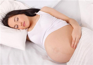 不適合孕婦的睡姿有那些？孕婦冬季如何護(hù)膚？