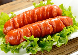 烤腸能用微波爐加熱嗎？烤腸能在微波爐里烤嗎？
