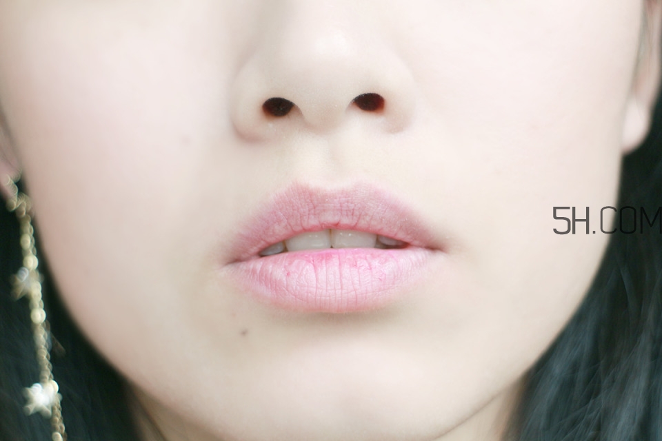 fox變色唇膏怎么樣_fox變色唇膏好用嗎 fox變色唇膏怎么樣_fox變色唇膏好用嗎