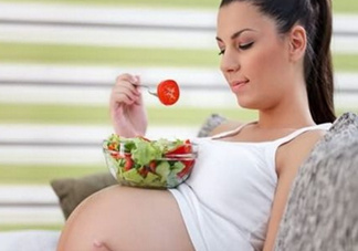 胎膜早破是一直流水嗎？胎膜早破的臨床表現(xiàn)