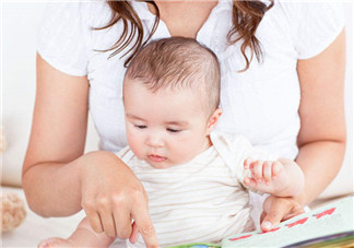 嬰兒發(fā)燒怎么辦？嬰兒身上有紅斑為什么？