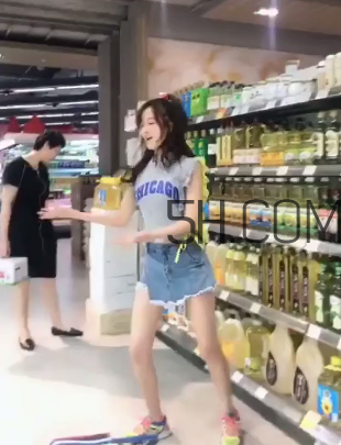 c哩c哩是什么歌？c哩c哩舞蹈教學