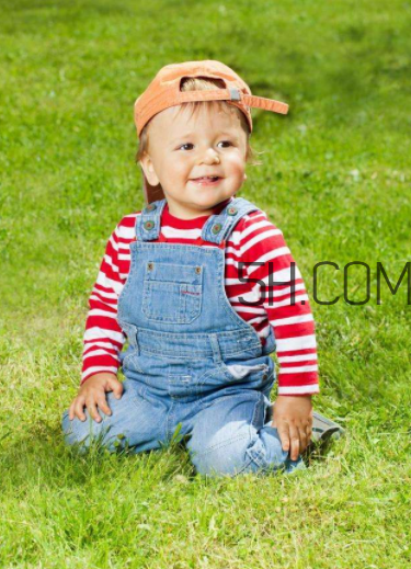 幼兒嘴巴長泡疹怎么辦才好？小兒腦癱與發(fā)育遲緩一樣嗎？