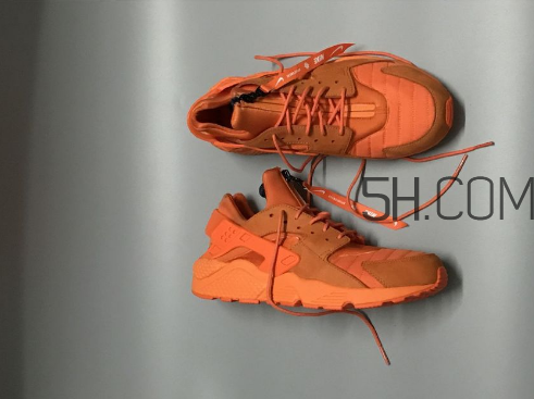 nike air huarache華萊士拉鏈款實物什么樣？
