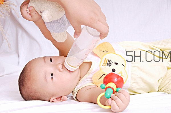 順產(chǎn)不喂奶多久不漲 產(chǎn)后不喂奶多久會回奶 順產(chǎn)不喂奶多久不漲 產(chǎn)后不喂奶多久會回奶